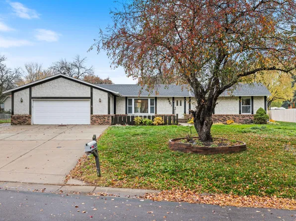 9901 Kilmer Ln N, Maple Grove, MN 55369