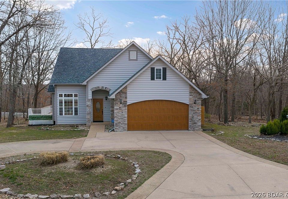 1st image of 10 Anemone Rd