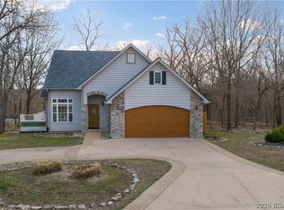 10 Anemone Rd, Lake Ozark, MO 65049