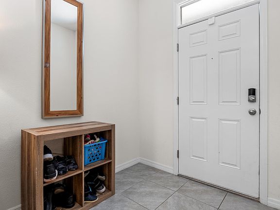 3rd image of 1934 Pleasant Maple Ct