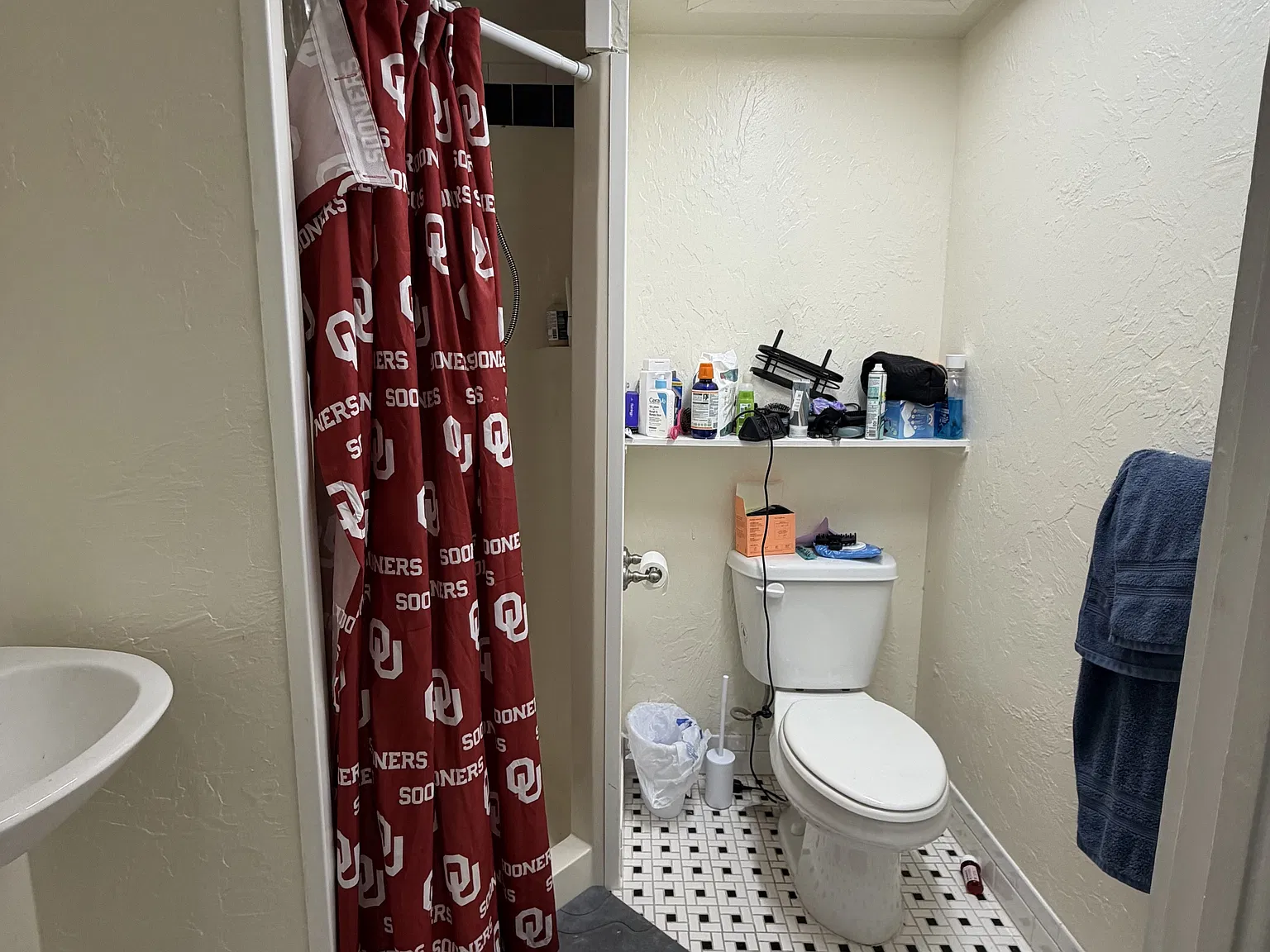 421 Park Drive - 2 — Photo 4