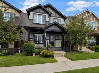 648 Orchards Blvd SW, Edmonton, AB T6X 2L4
