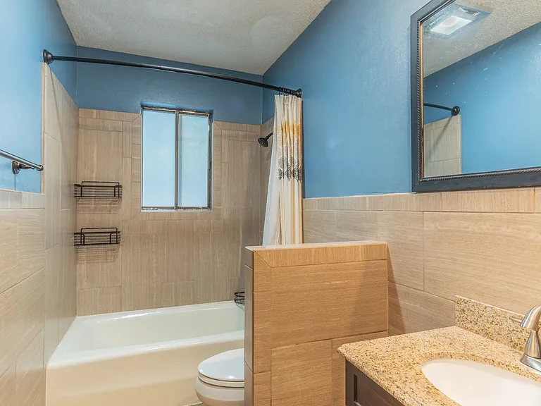 68 Sierra Dr — Photo 11