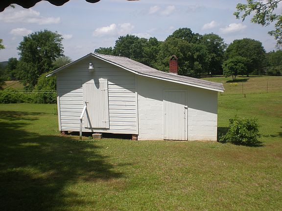 Smokehouse & Bathhouse