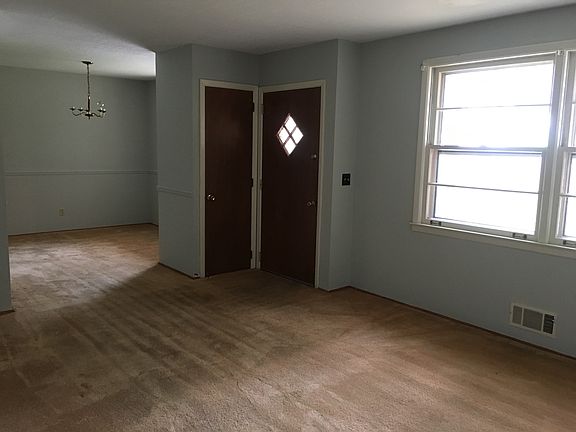 Front entrance living room