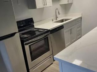 17464 Ambaum Blvd S #123343093, Seattle, WA 98148