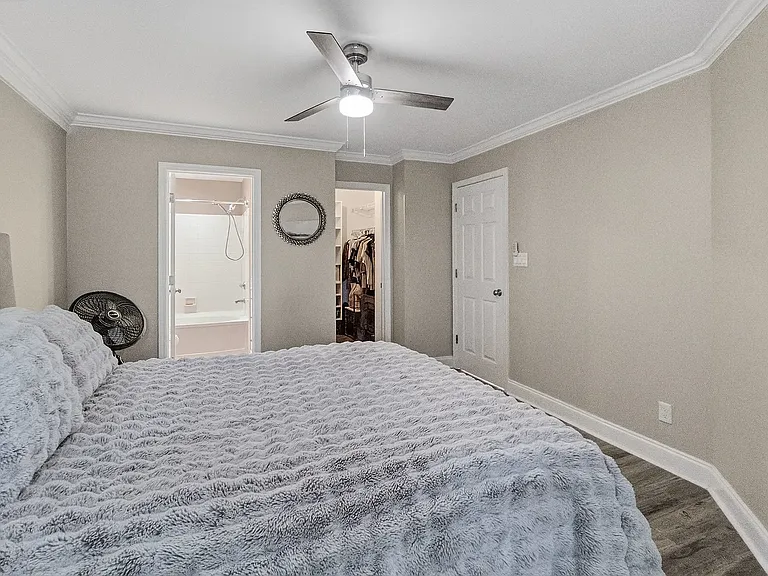 18695 Vineyard Point Ln — Photo 12