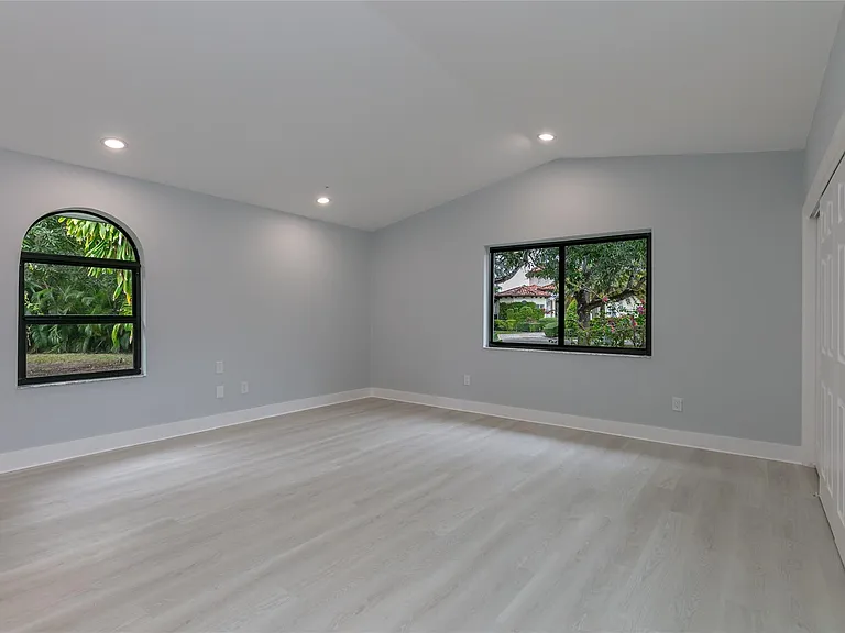 13401 SW 83rd Ave — Photo 45