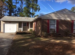 482 Waterbury Dr, Fayetteville, NC 28311