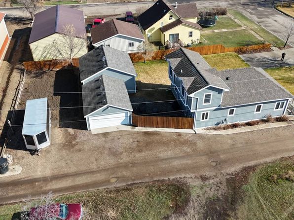 509 S Western Ave, Fairview, MT 59221