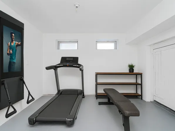 11 Bayview Place image 26 of 33