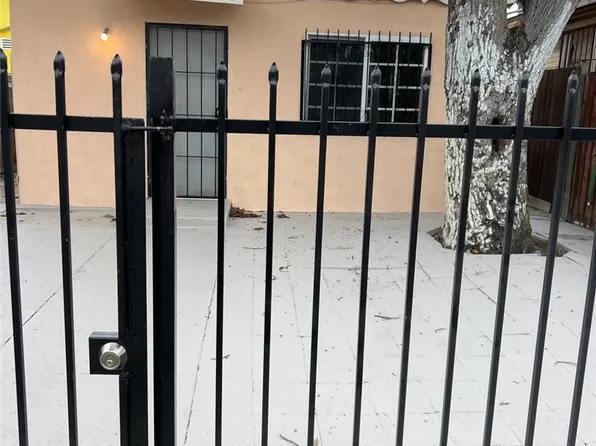 10529 Grape St, Los Angeles, CA 90002