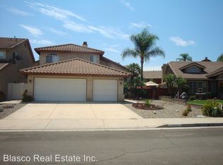9177 Sydney Blue Cir, Corona, CA 92883