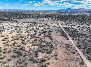 2 N Headwaters Rd, Paulden, AZ 86334