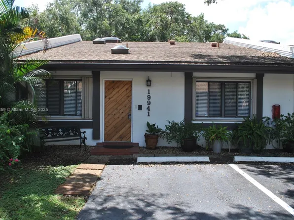 19941 NE 5th Ct #3M, Miami, FL 33179