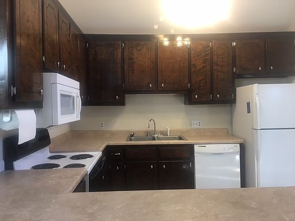 2nd image of 8580 Tartan Rd
