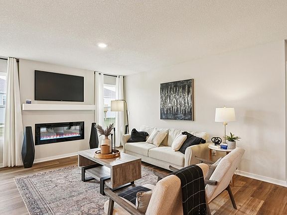 2nd image of 3682 Rueben Dr