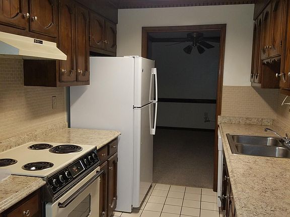 4th image of 5770 Rivermill Cir