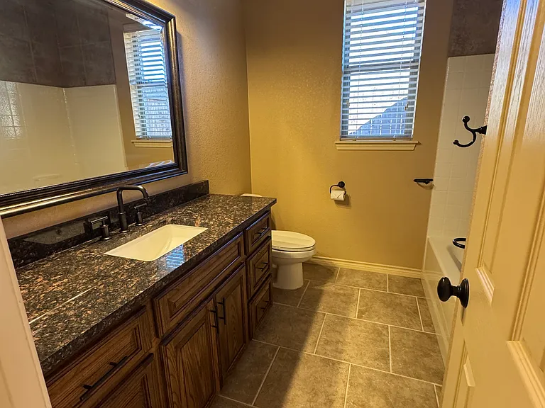 610 Benelli Dr — Photo 15