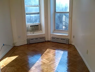 Rented by ZealEstate Group Inc