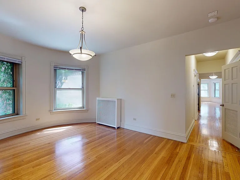 5533 S. Blackstone — Photo 14