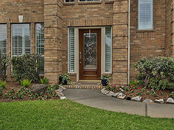2nd image of 12610 Brookfield Park