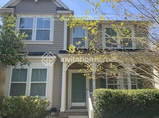 8112 Dumphries Dr, Huntersville, NC 28078