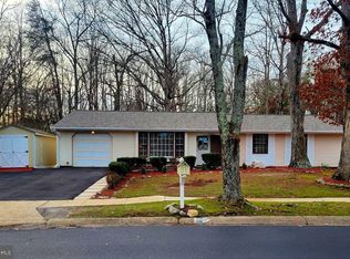 2540 Lisa Dr, Waldorf, MD