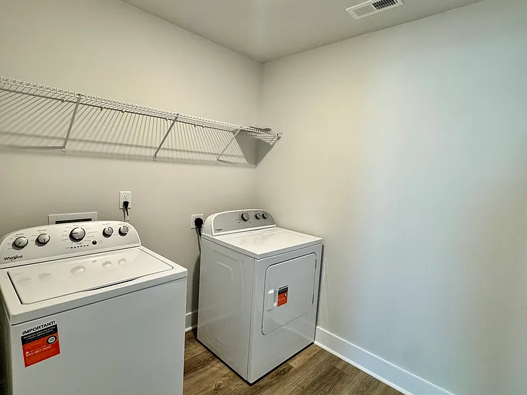 3318 Summer Tanager Ln — Photo 23