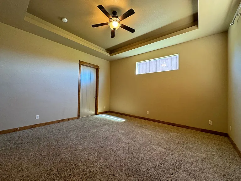5470 Wishing Well Dr — Photo 30