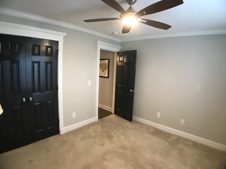 111 Hunters Landing Dr — Photo 12