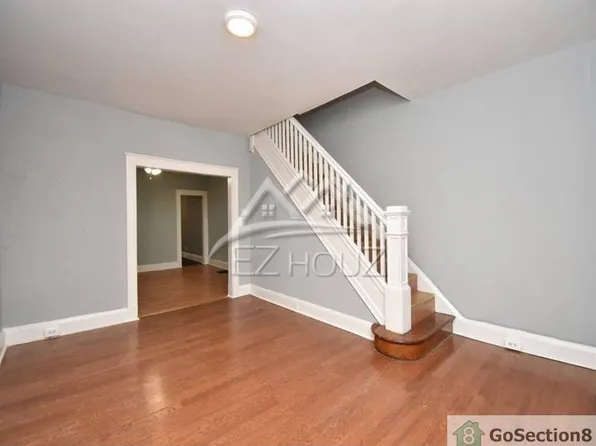 2006 N Dukeland St, Baltimore, MD 21216