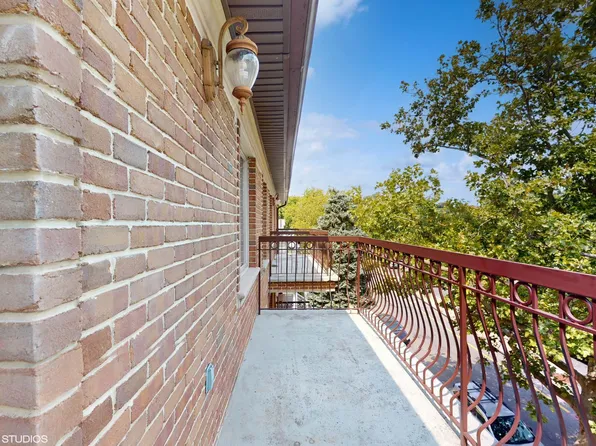 82 East 5th Street image 6 of 10