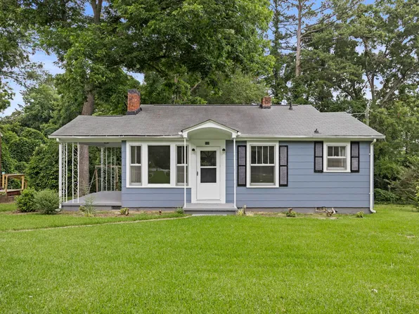 108 High St, Laurens, SC 29360