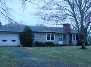 1725 Traphill Union Rd, Traphill, NC 28685