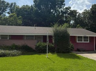 5425 8th Ave, Lake Charles, LA 70607