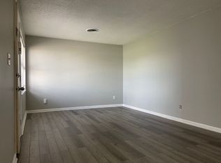 75 Walton Ln UNIT B, Anna, IL 62906