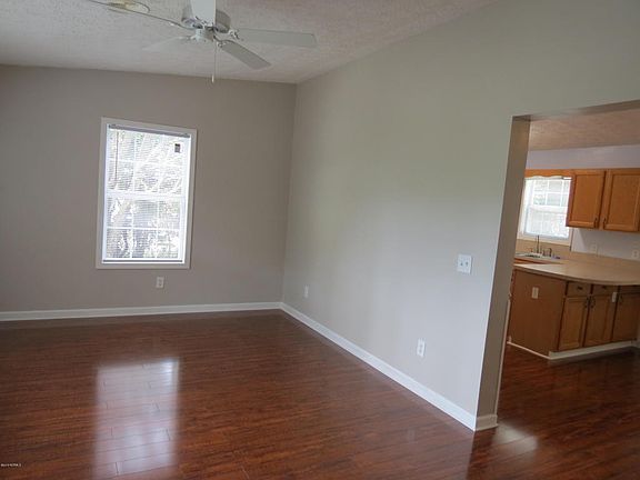 4th image of 5325 Autumn Dr
