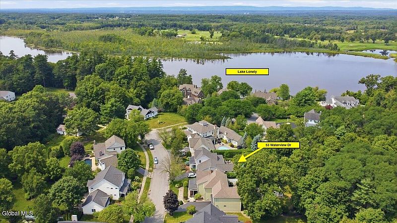 3rd image of 53 Waterview Drive