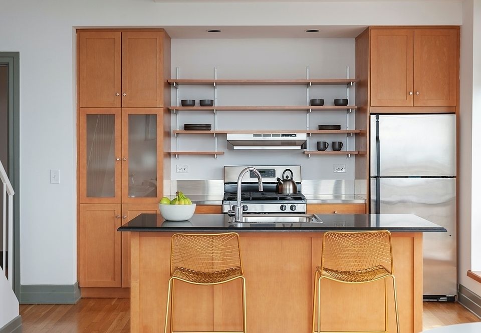 1st image of 125 Court St Penthouse Ne