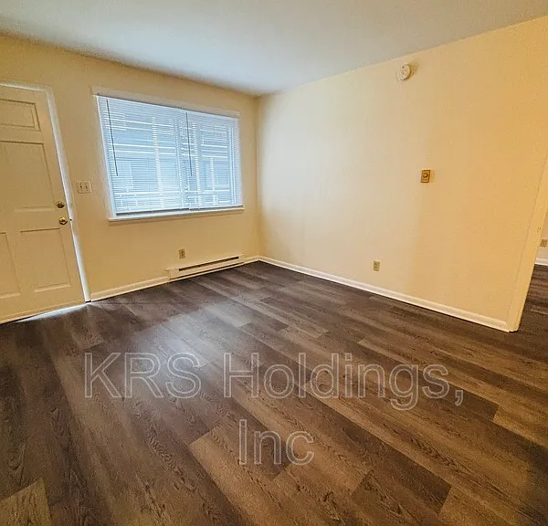 605 W Ocean View Ave #11 — Photo 3