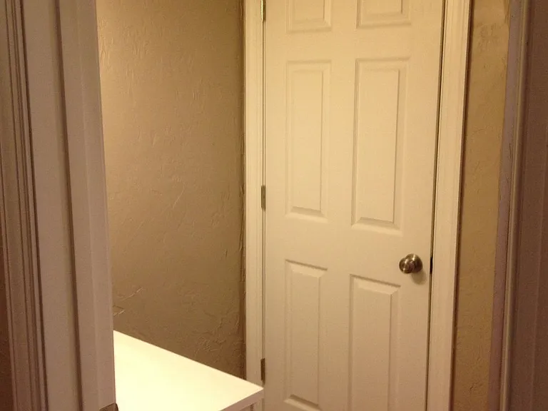 Monroe Street Suites — Photo 10