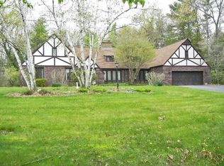 52 Westview Ter, Easthampton, MA 01027