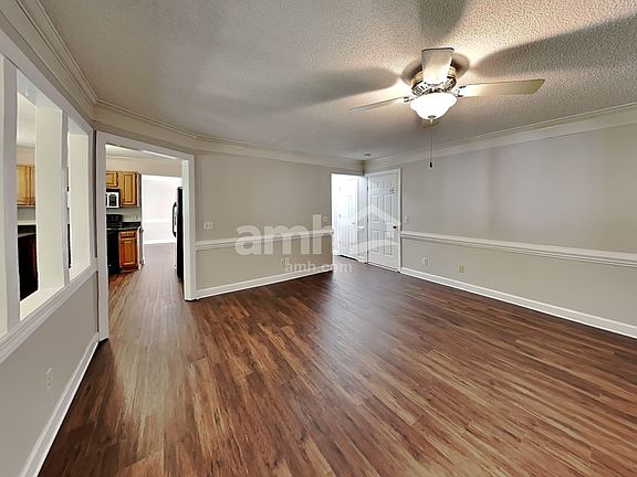 4th image of 9618 Newby Ln