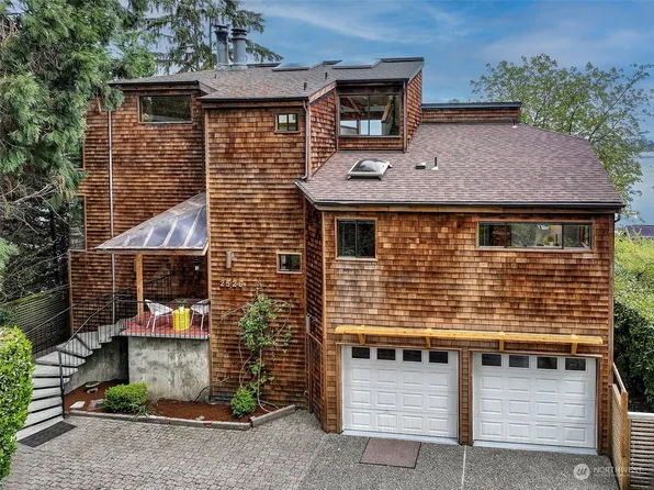 2526 Mount Claire Drive S, Seattle, WA 98144