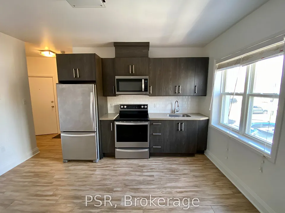 3110 Lake Shore Blvd W #3
