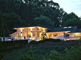 680 River Knoll Dr SE, Marietta, GA 30067