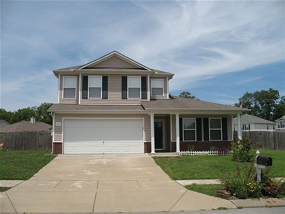 4037 Randall Ln Front View