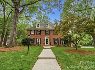 2506 Winding Oak Dr, Charlotte, NC 28270
