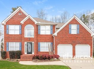 4364 Clairesbrook Ln, Acworth, GA 30101